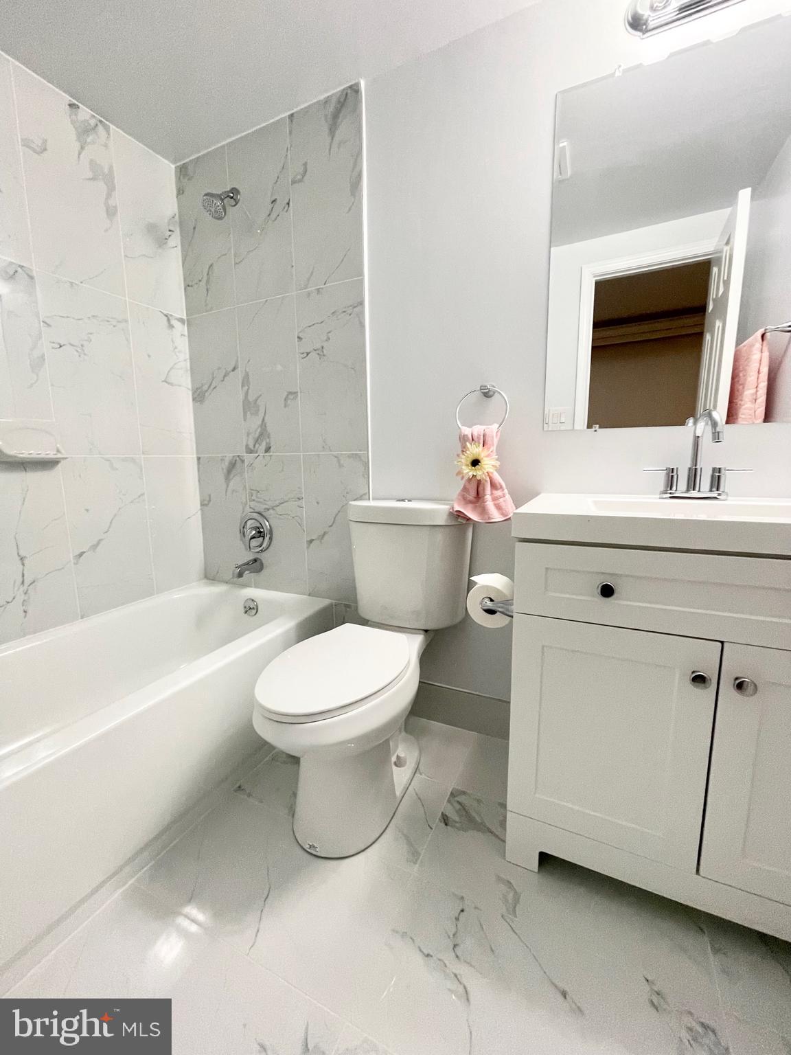 8600 Aqueduct Road Potomac, MD 20854 - Photo 50 of 66 Lower Level Full Bath