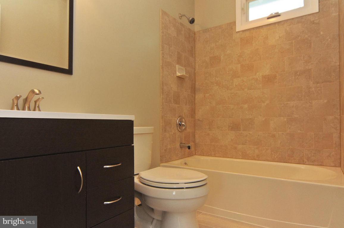 607 Pleasure Road Lancaster, PA 17601 - Photo 11 of 14 Gallery Image 11