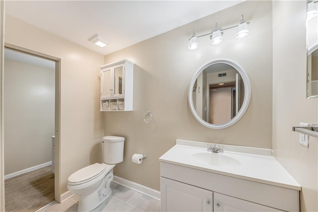 1002 Kenzie Road Pittsburgh, PA 15205 - Photo 16 of 19 Gallery Image 16