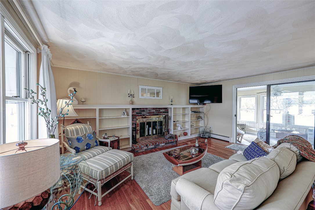 147 New Meadow Road Barrington, RI 02806 - Photo 8 of 42