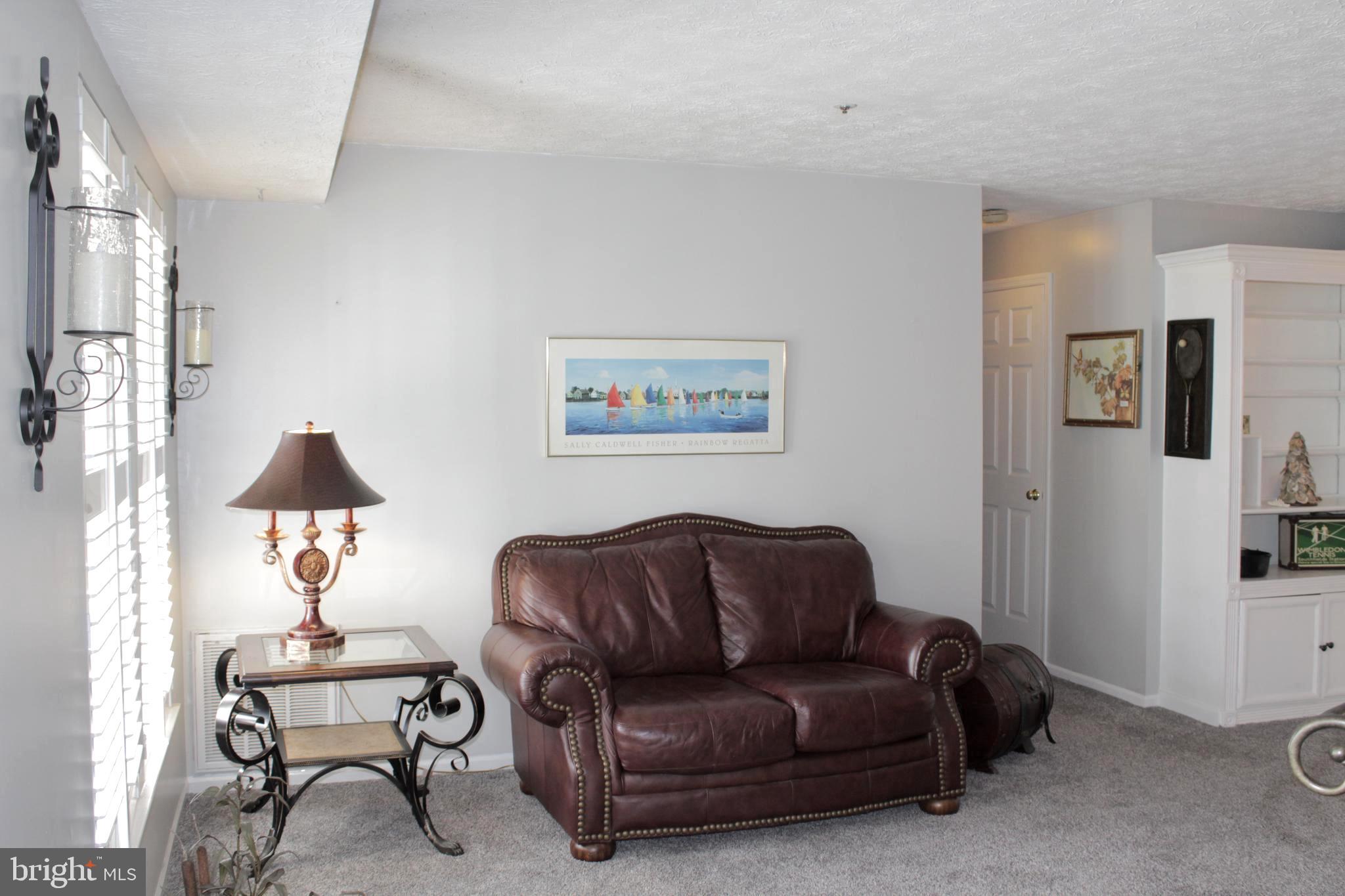 861 Deering Road, Unit 9G Pasadena, MD 21122 - Photo 5 of 31 Gallery Image 5