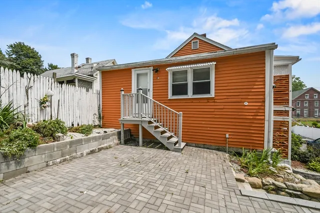 $540,000 | 90 Mechanic Street, Fitchburg, MA 01420