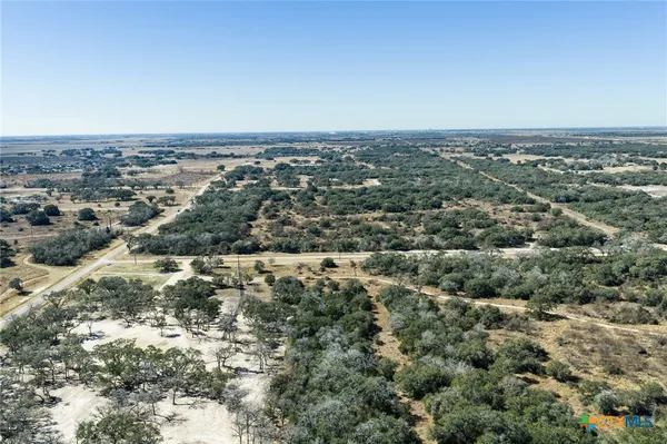 $322,455 | 0 Crosstimber Trail, Inez, TX 77968