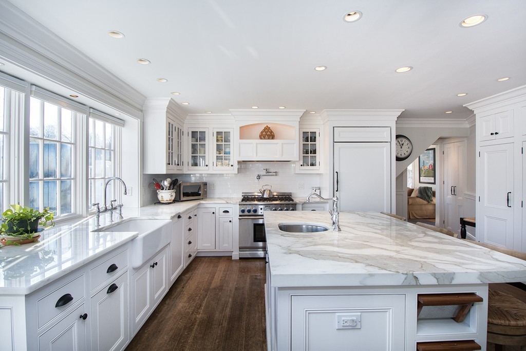 271 Jerusalem Road Cohasset, MA 02025 - Photo 4 of 30 Gallery Image 4