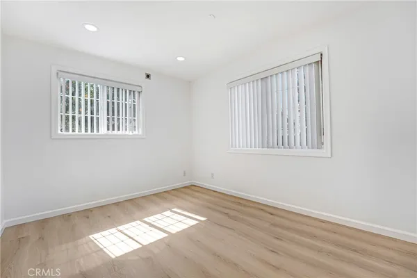 $3,895 | 10529 South Truro Avenue, Inglewood, CA 90304