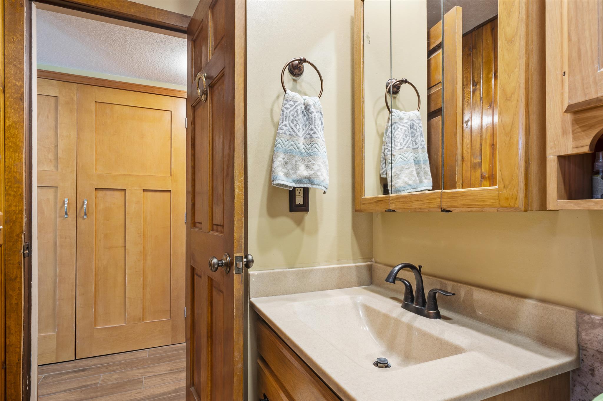 1219 Springbrook Road Fort Wayne, IN 46825 - Photo 17 of 27 Gallery Image 17