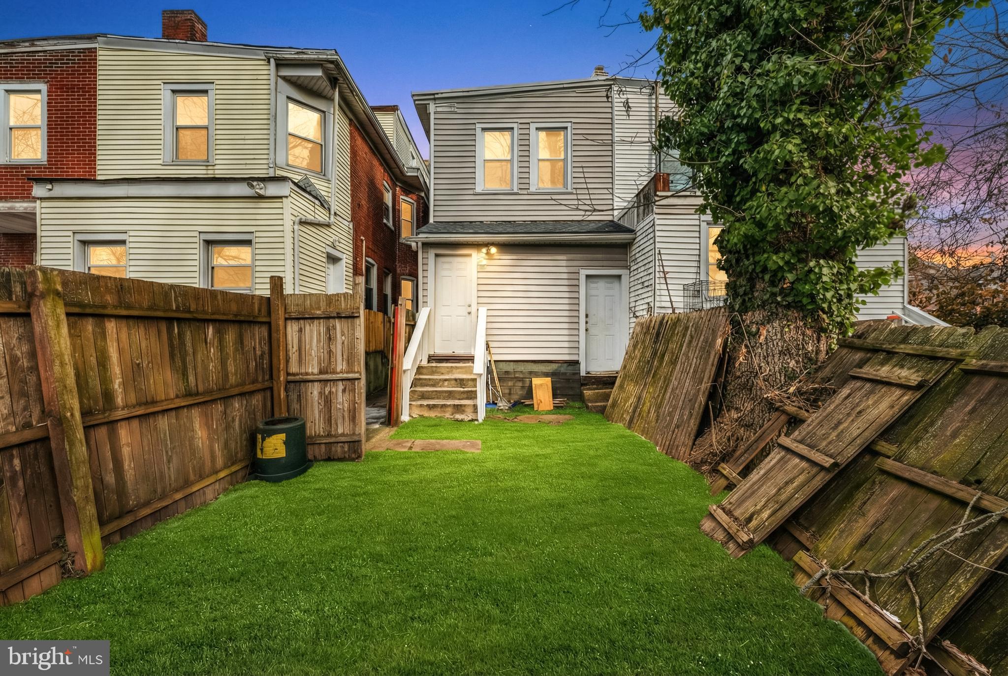 489 West Hanover Street Trenton, NJ 08618 - Photo 2 of 45