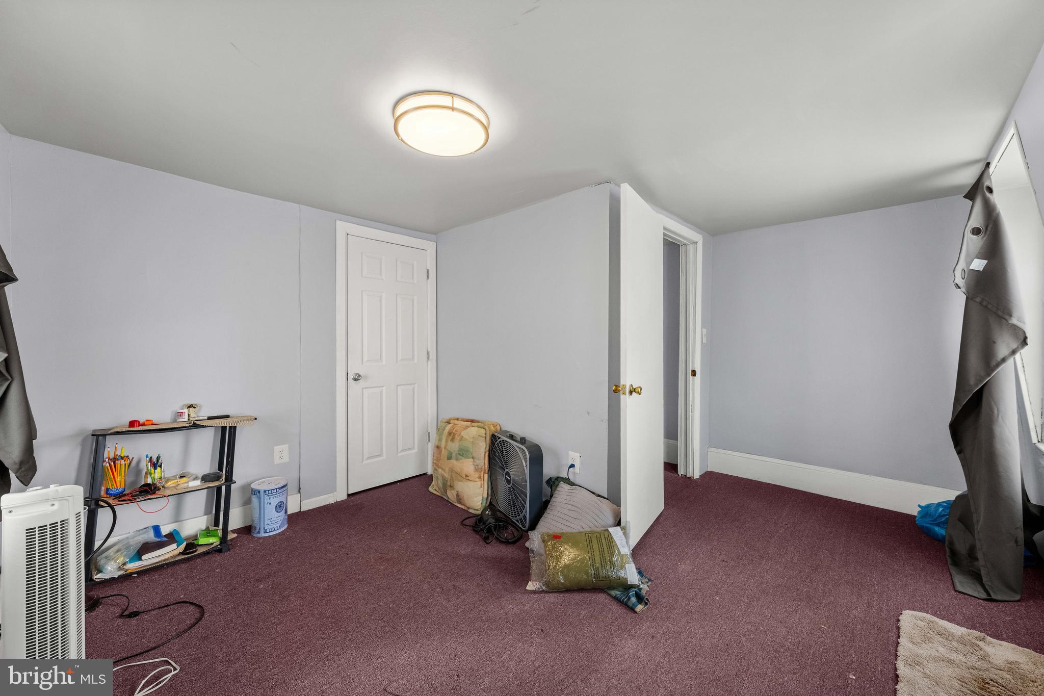 489 West Hanover Street Trenton, NJ 08618 - Photo 34 of 45