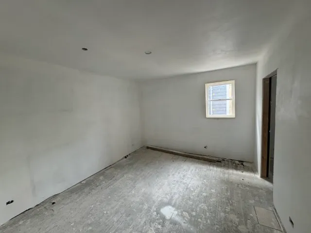 $155,000 | 1608 South 5th Avenue, Maywood, IL 60153