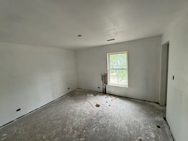 $155,000 | 1608 South 5th Avenue, Maywood, IL 60153