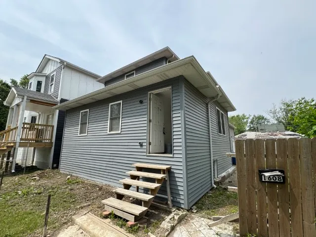 $155,000 | 1608 South 5th Avenue, Maywood, IL 60153