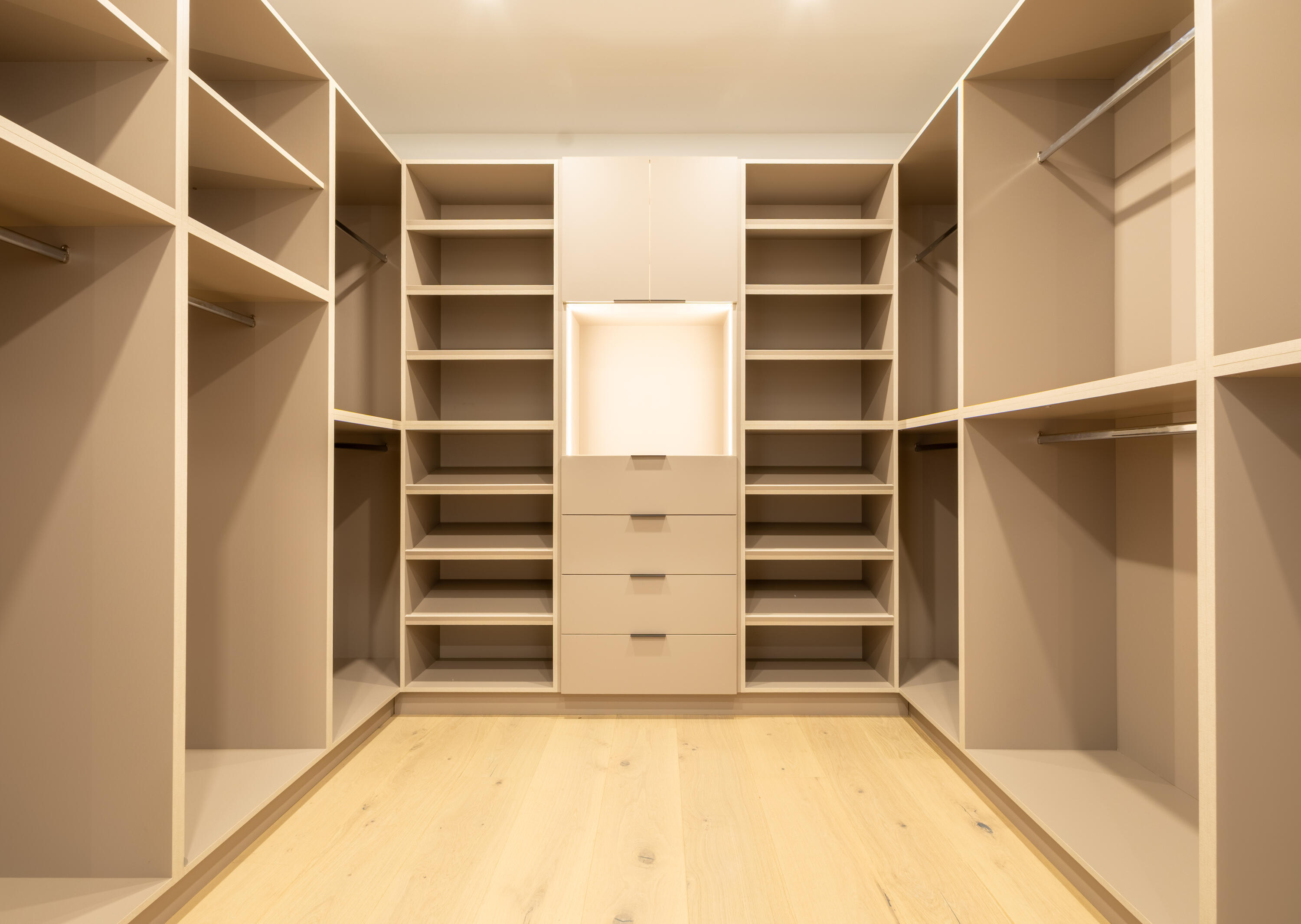 451 Northwest 7th Avenue Boca Raton, FL 33486 - Photo 45 of 52 2 His'n Hers closets