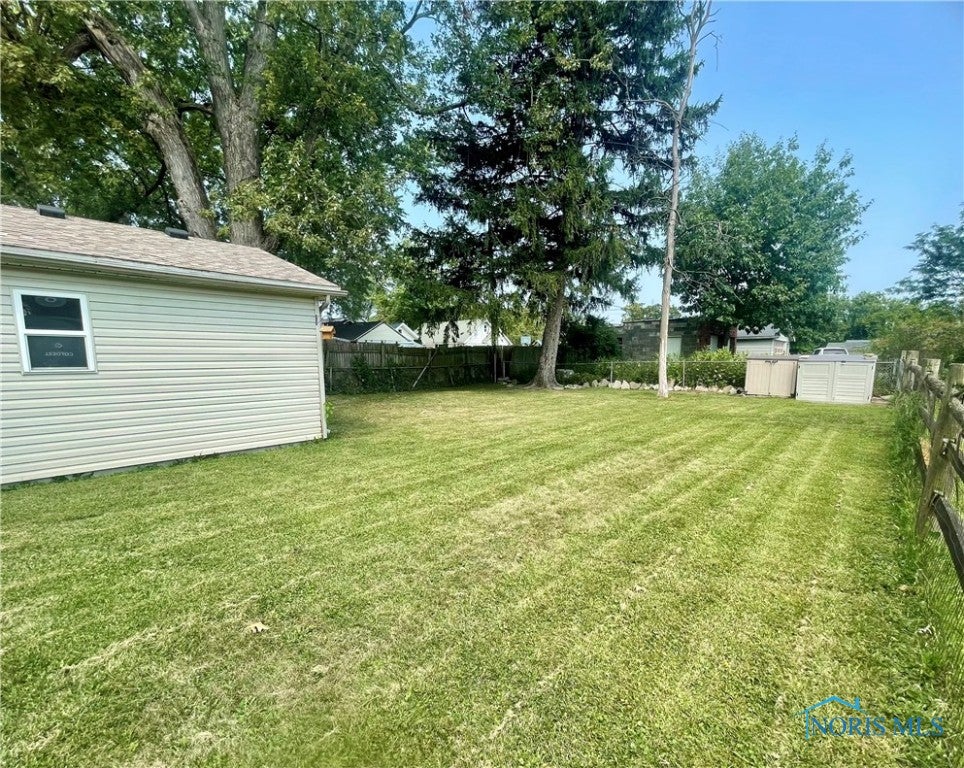 2317 Pickle Road Oregon, OH 43616 - Photo 12 of 31 Gallery Image 12