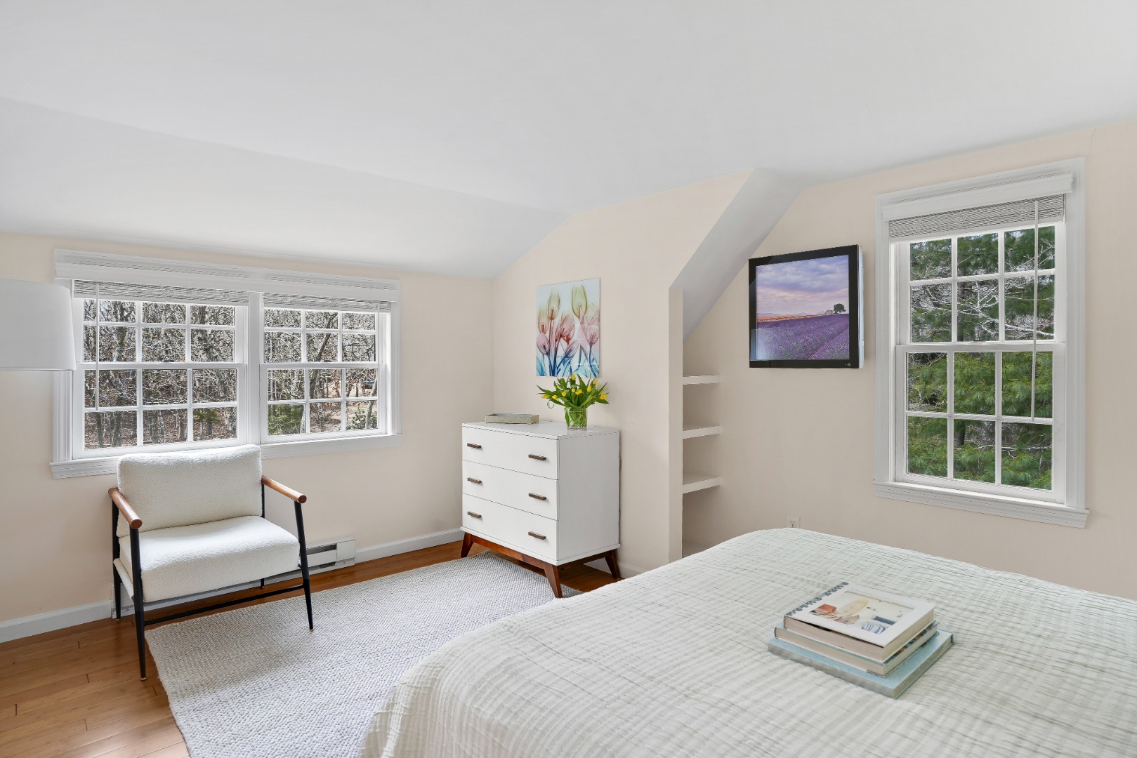 26 Sea Glen Road Oak Bluffs, MA 02557 - Photo 21 of 36 a bedroom with a bed and a window