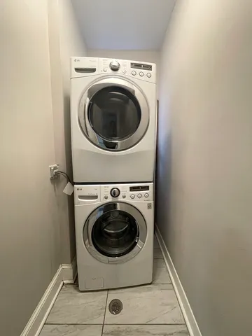 $1,450 | 1817 South 56th Court, Unit 1, Cicero, IL 60804