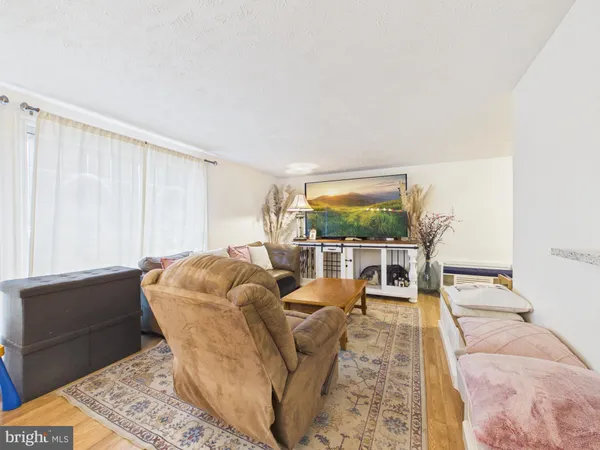$239,999 | 3351 Yost Lane, Unit 102, Dumfries, VA 22026
