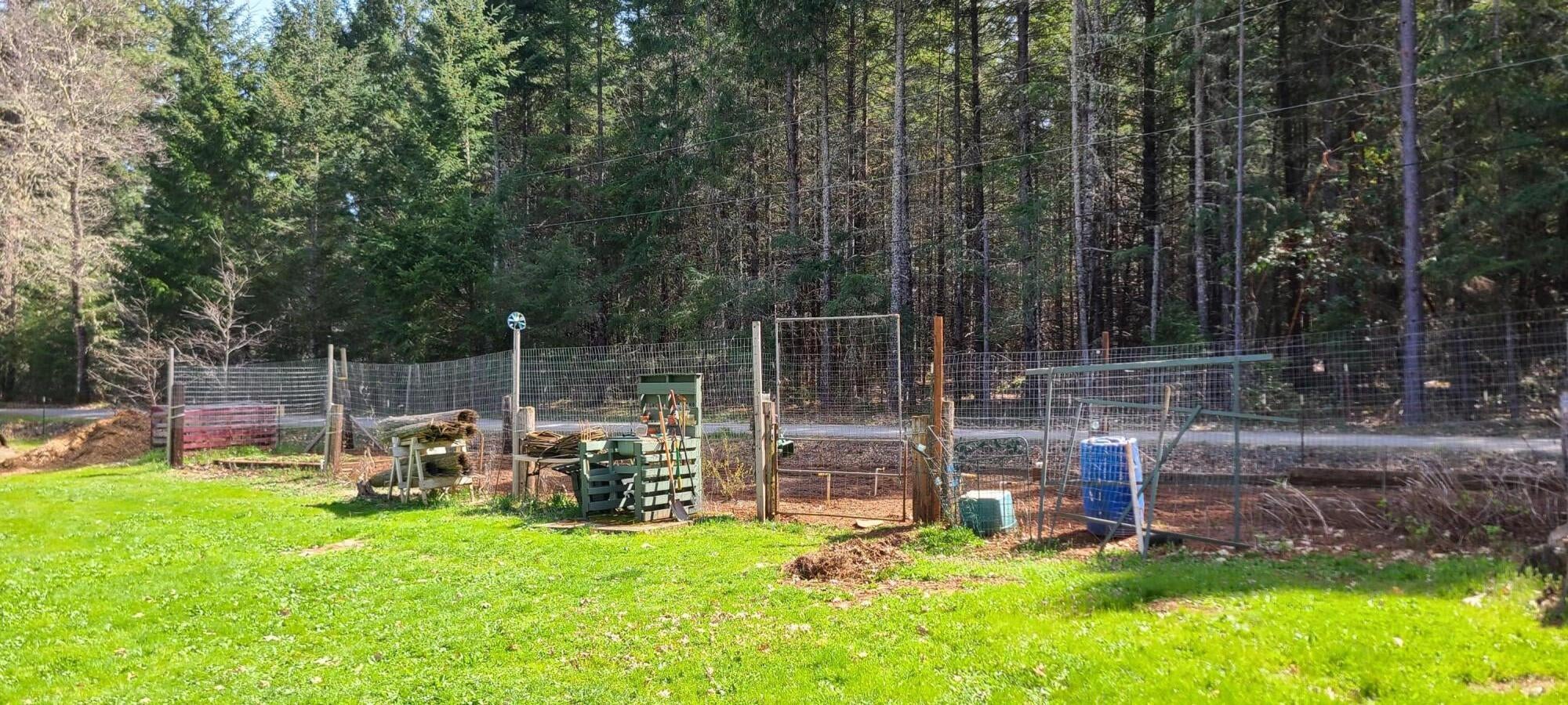 308 Fir Canyon Road Grants Pass, OR 97527 - Photo 32 of 51 GARDEN AREA