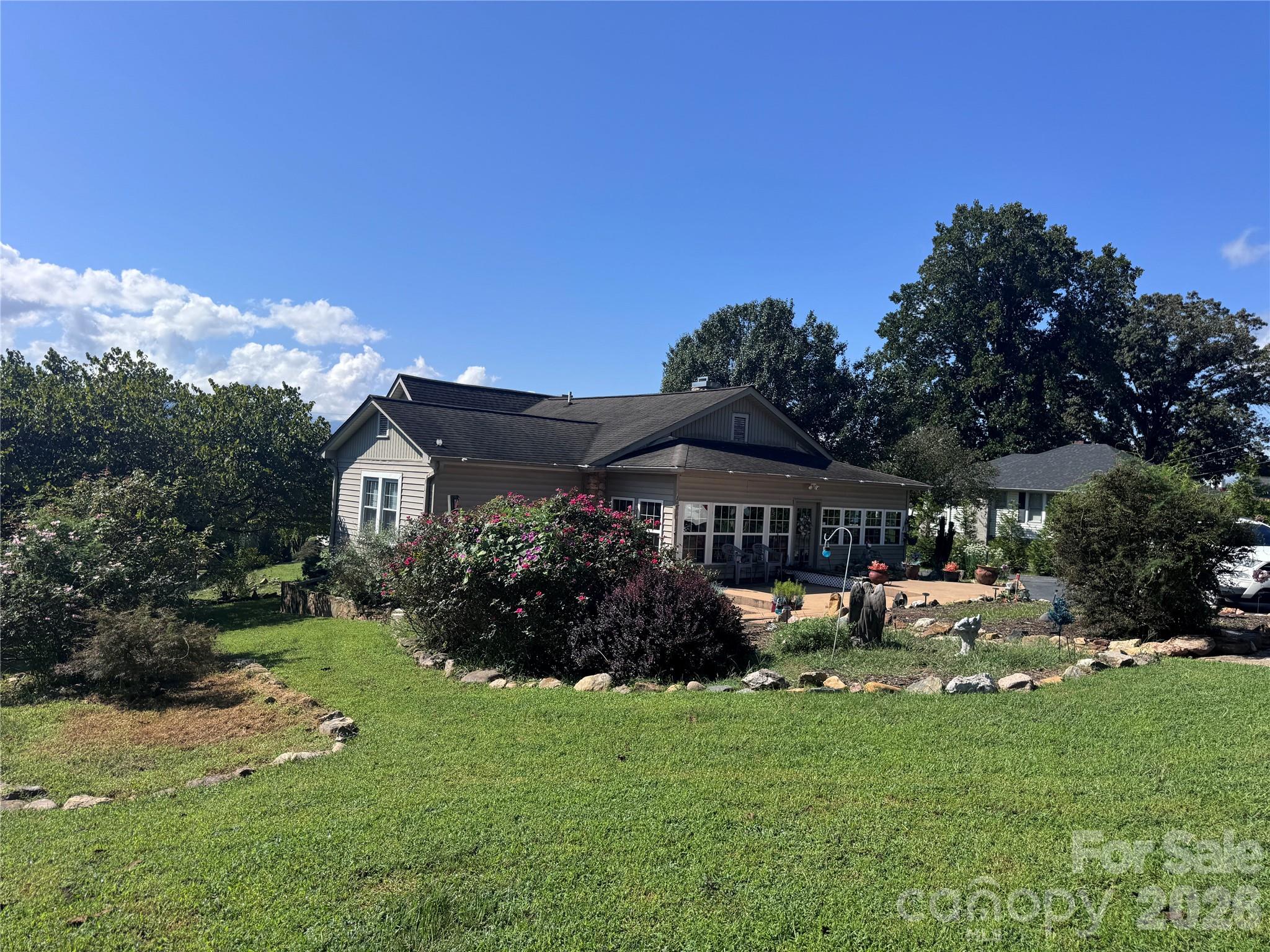 106 Myrtle Street Morganton, NC 28655 - Photo 40 of 45 Gallery Image 40