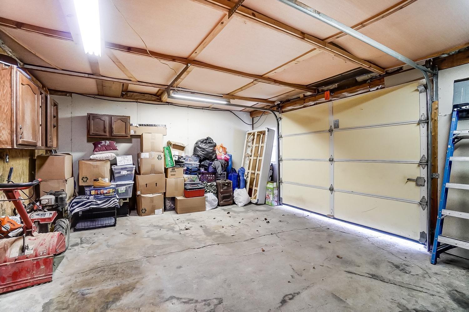 8655 Stoney Point Road Hillsboro, OH 45133 - Photo 5 of 42 Gallery Image 5