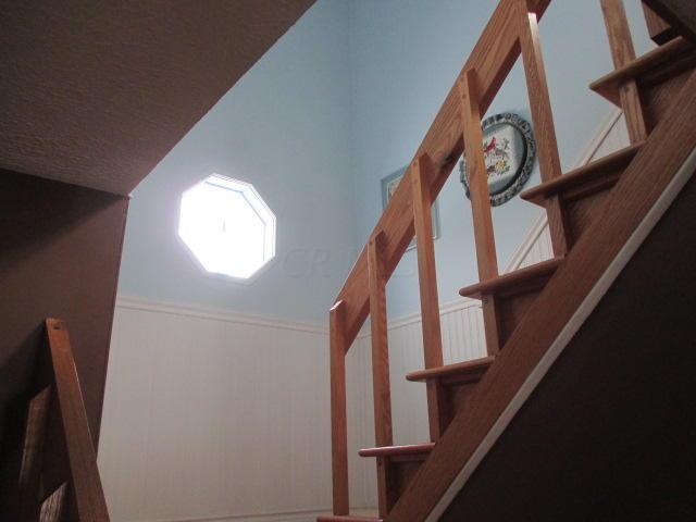 25344 Divan Road Utica, OH 43080 - Photo 10 of 26