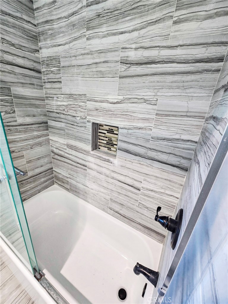 1107 West Memory Lane, Unit 15B Santa Ana, CA 92706 - Photo 14 of 19