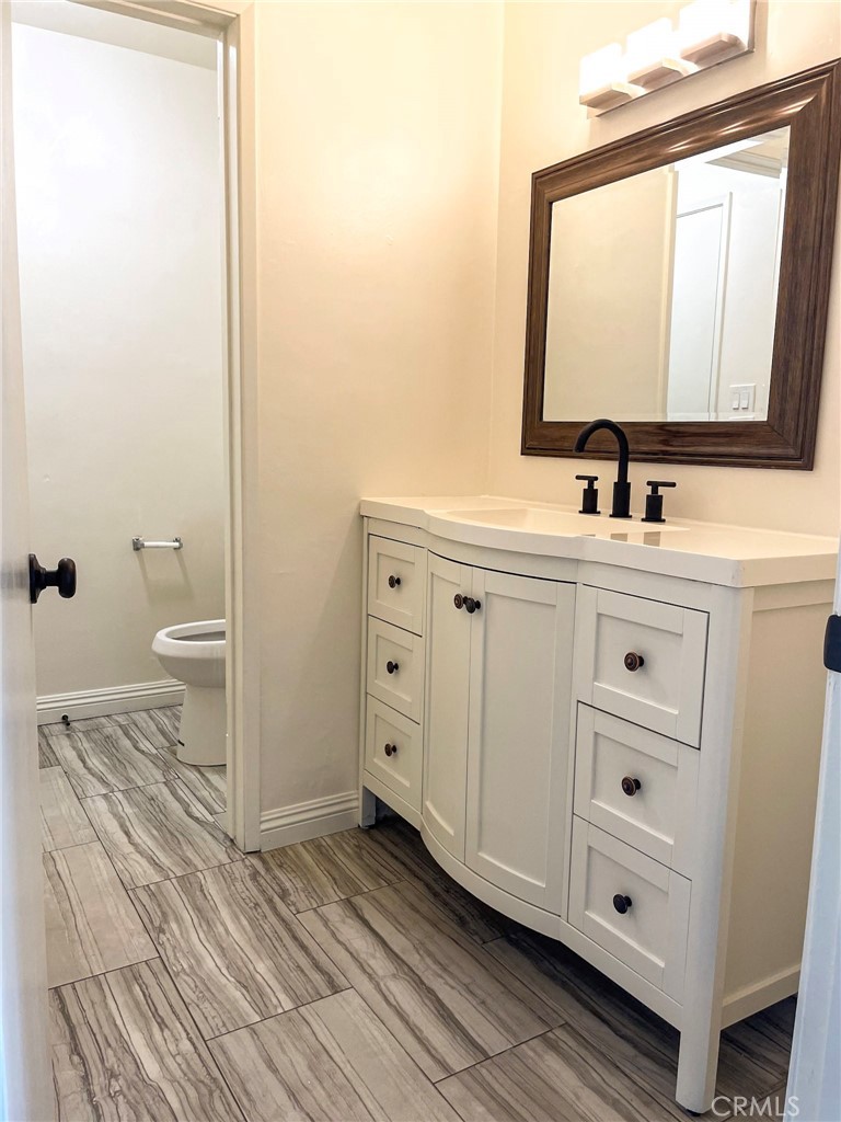 1107 West Memory Lane, Unit 15B Santa Ana, CA 92706 - Photo 5 of 19