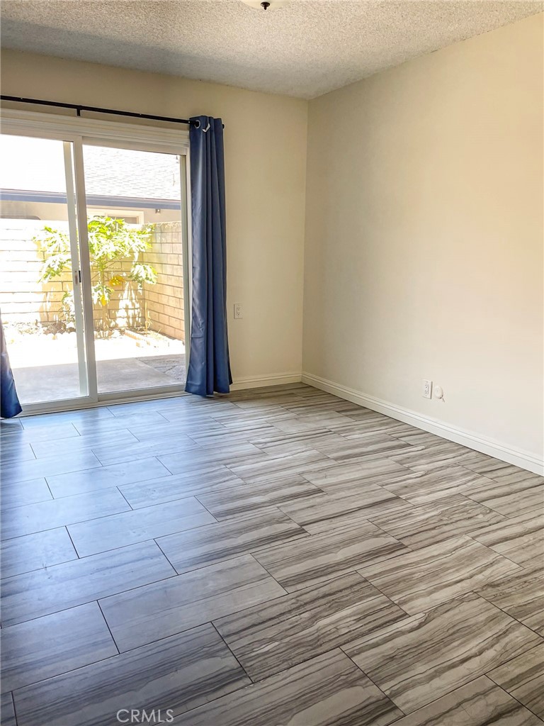 1107 West Memory Lane, Unit 15B Santa Ana, CA 92706 - Photo 7 of 19