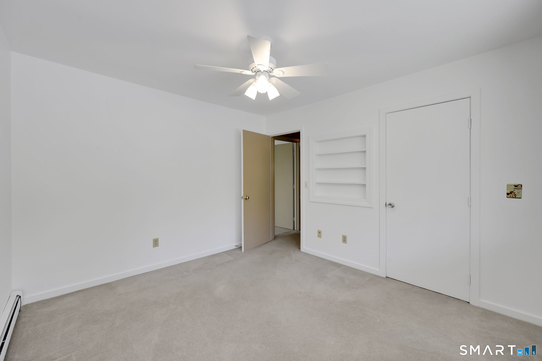 18 Ledgewood Road Redding, CT 06896 - Photo 23 of 38