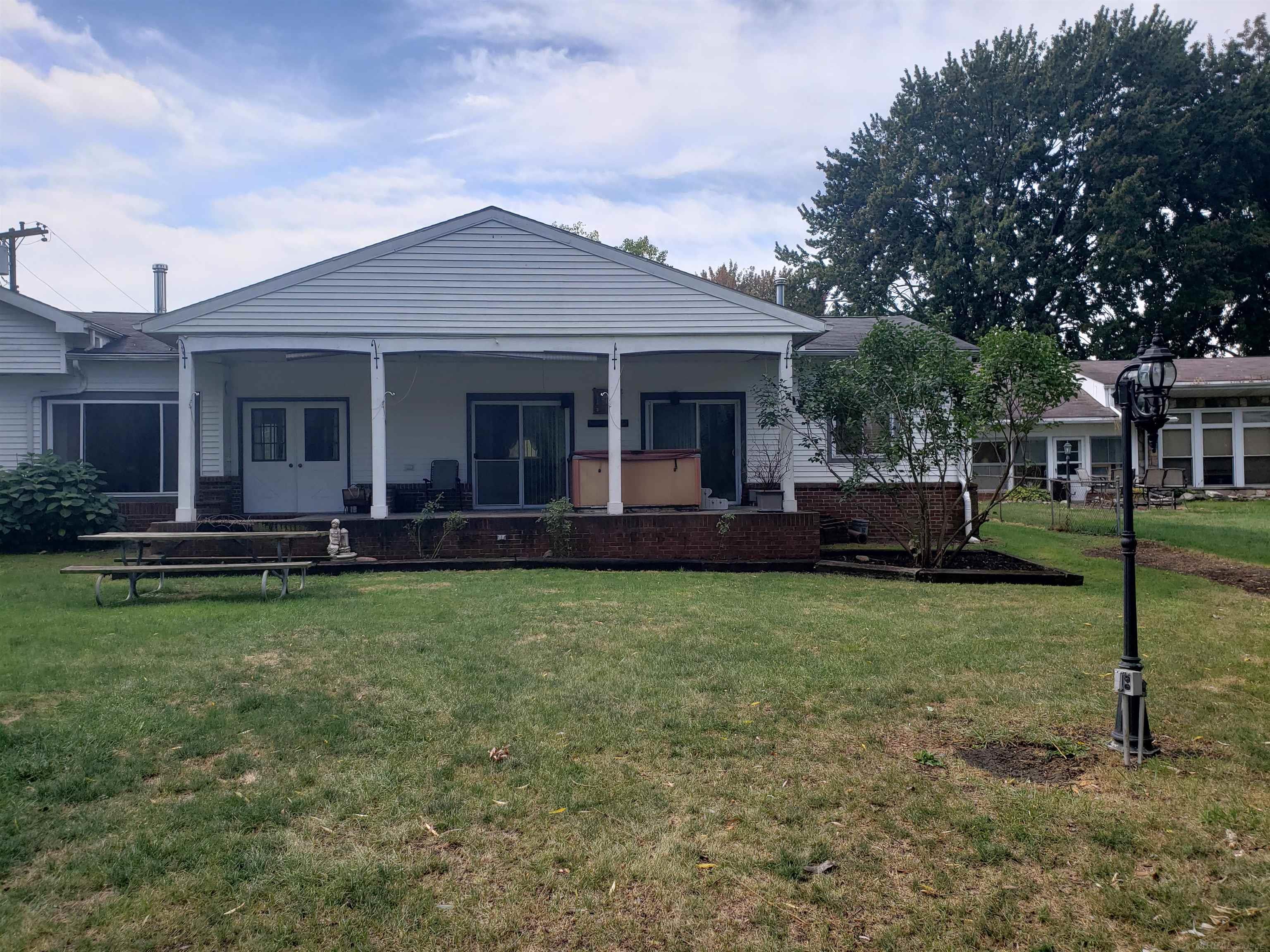 32245 Sutton Road New Baltimore, MI 48047 - Photo 23 of 29 50090922-22.JPG