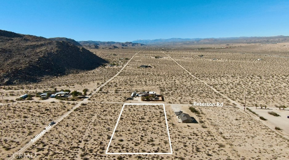 6883 Peterson Road Twentynine Palms, CA 92277 - Photo 4 of 13