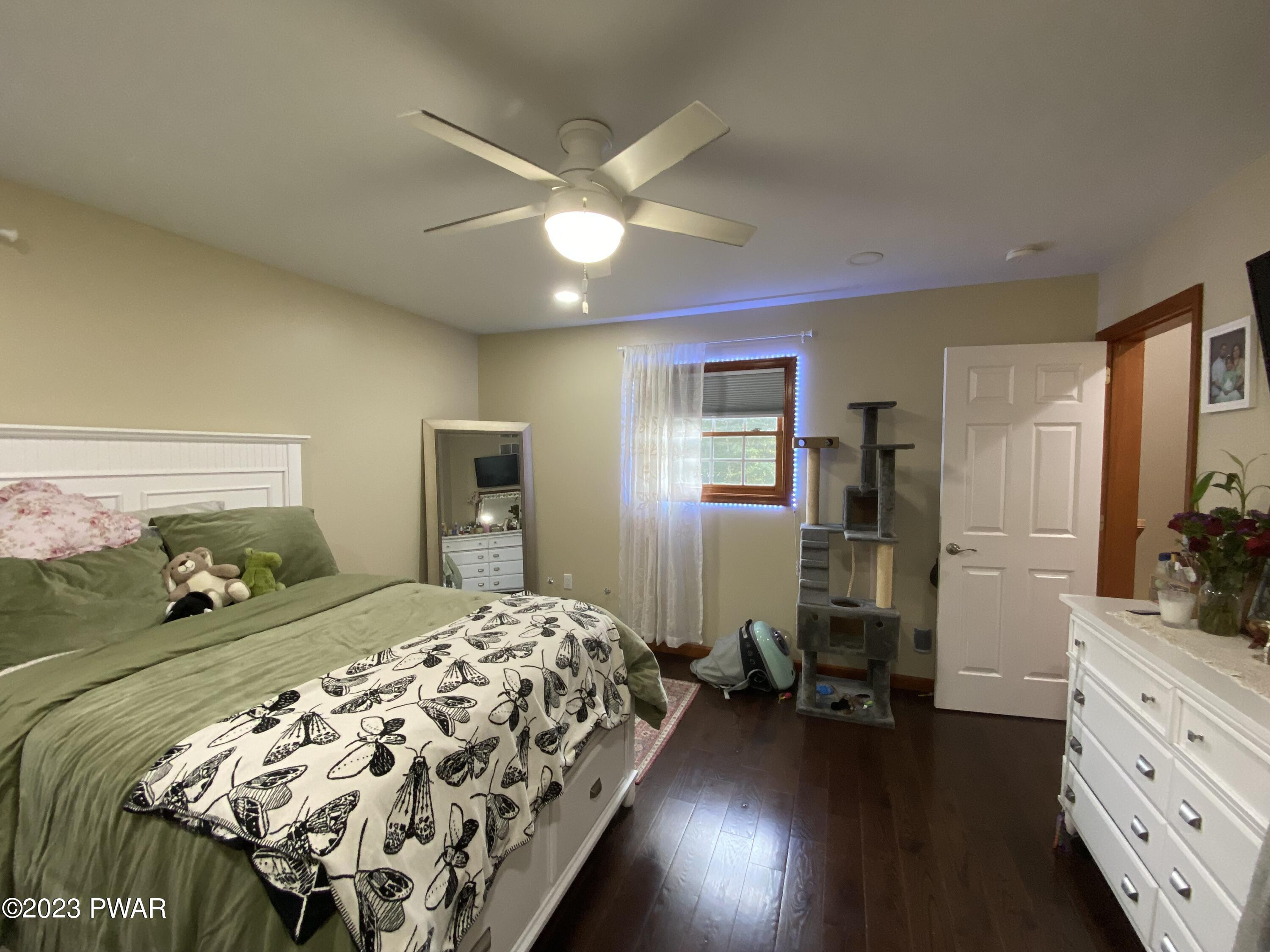 126 Maple Ridge Road Milford, PA 18337 - Photo 40 of 52 Bedroom 1