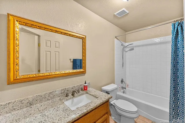 $470,000 | 703 Falling Leaves Drive, Adkins, TX 78101