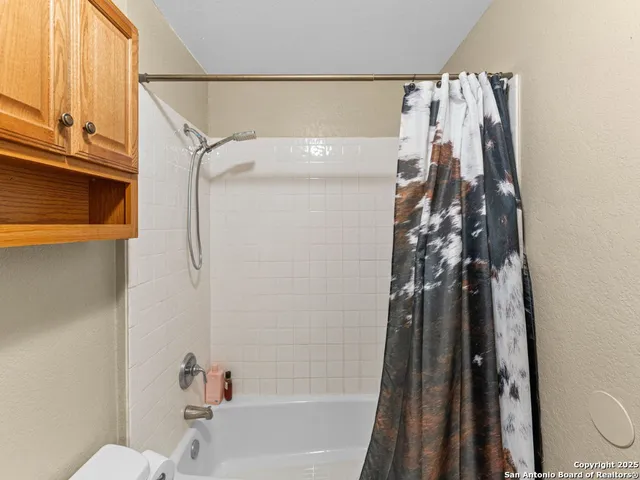 $470,000 | 703 Falling Leaves Drive, Adkins, TX 78101