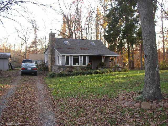 190 Jones Road Winston-Salem, NC 27107 - Photo 1 of 9 Exterior Front.
