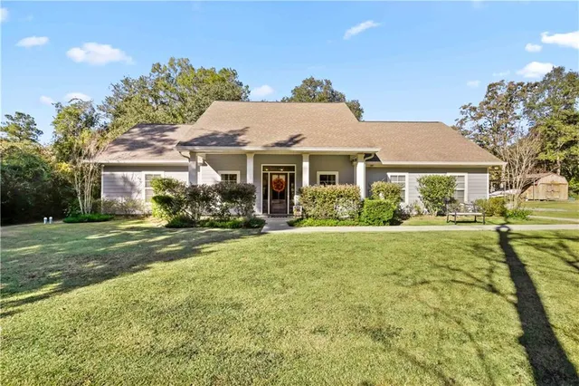 $360,000 | 23463 North Gretchen Drive, Covington, LA 70435