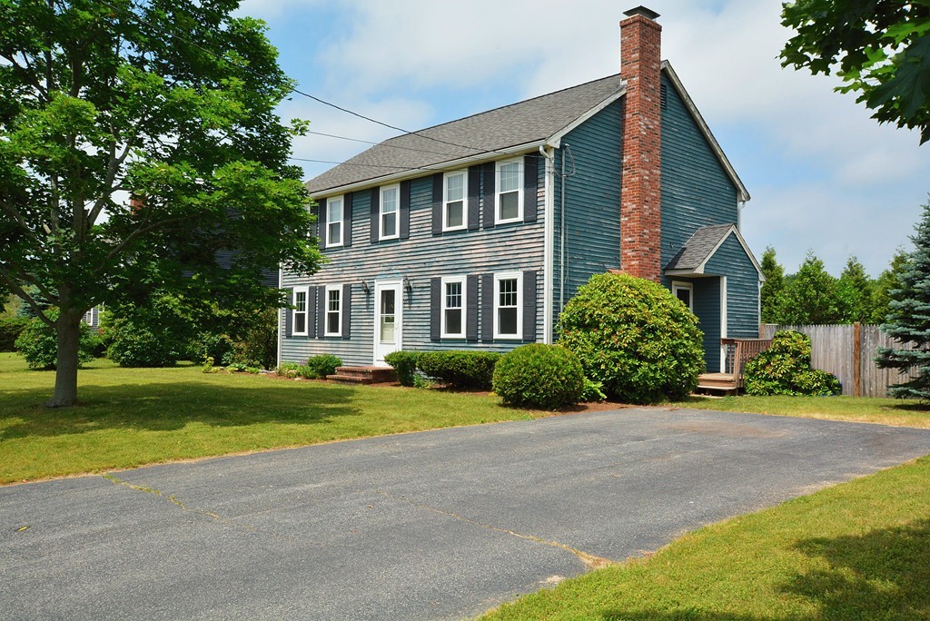28 Vincent Road Attleboro, MA 02703 - Photo 1 of 29 Gallery Image 1