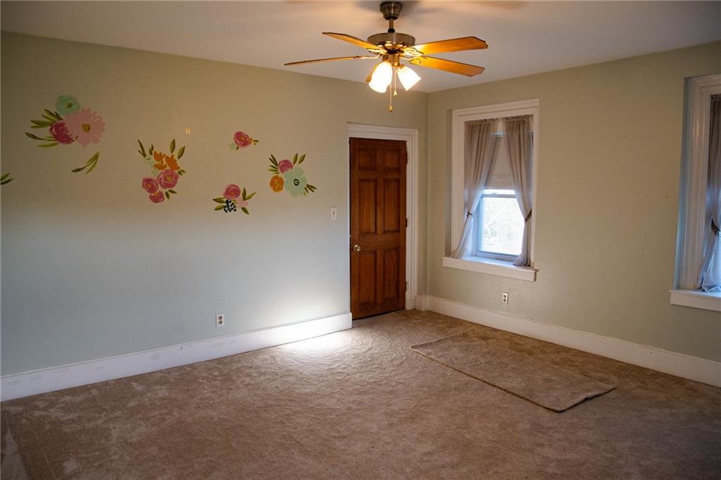 262 Durst Road Irwin, PA 15642 - Photo 19 of 24