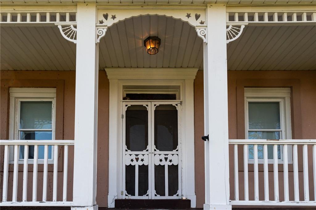 262 Durst Road Irwin, PA 15642 - Photo 5 of 24 Close up of front porch.