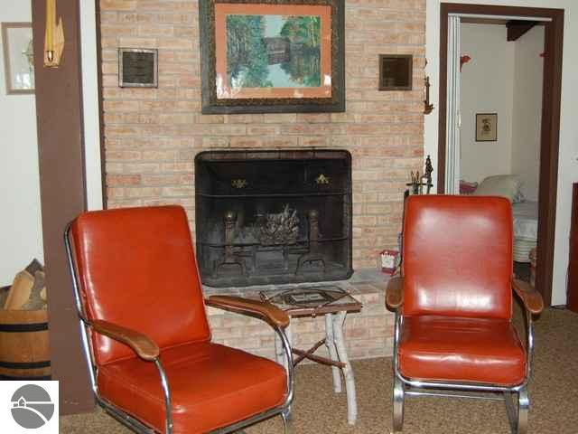 124 East Traverse Lake Road Cedar, MI 49621 - Photo 8 of 24 1736336-7.JPG