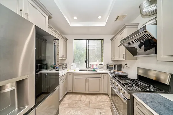 $488,900 | 4900 North Grand Avenue, Unit 306, Covina, CA 91724
