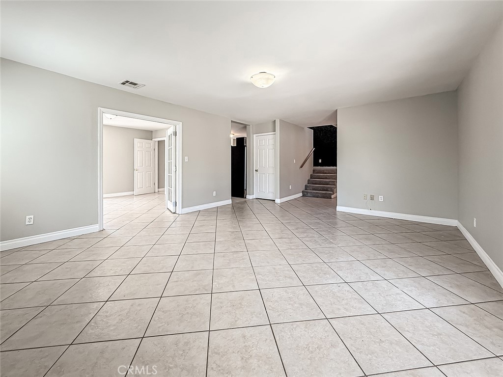 58 Charles Street Moorpark, CA 93021 - Photo 13 of 64 Family Room