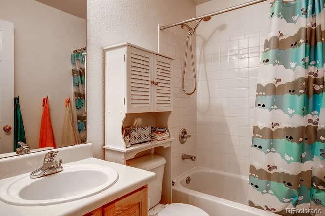 2994 Redhaven Way Highlands Ranch, CO 80126 - Photo 20 of 26 Gallery Image 20