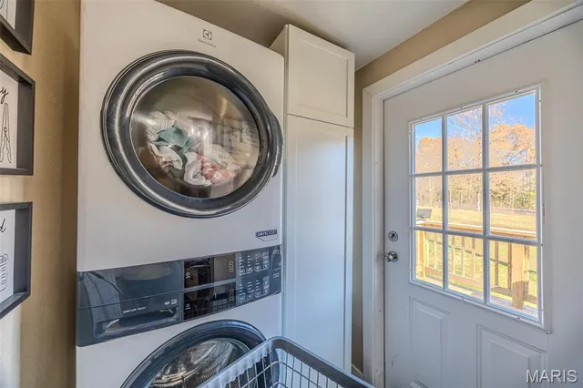 $189,900 | 23522 County Road 5-800M, Lebanon, MO 65536