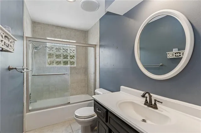 $425,000 | 14406 West 65th Terrace, Shawnee, KS 66216