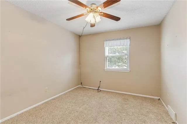 $425,000 | 14406 West 65th Terrace, Shawnee, KS 66216