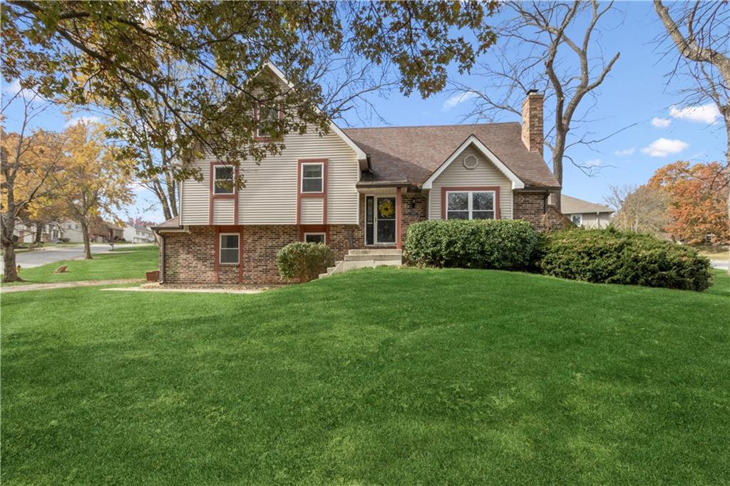 14406 West 65th Terrace Shawnee, KS 66216 - Photo 2 of 31