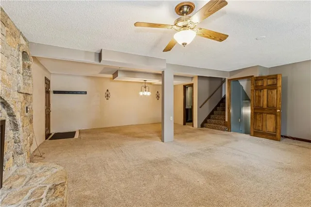 $425,000 | 14406 West 65th Terrace, Shawnee, KS 66216