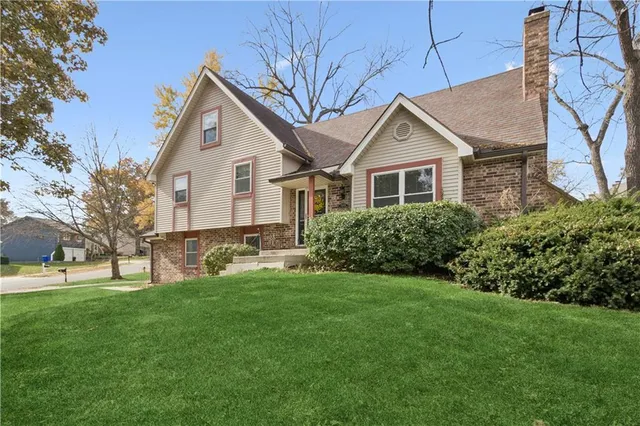 $425,000 | 14406 West 65th Terrace, Shawnee, KS 66216