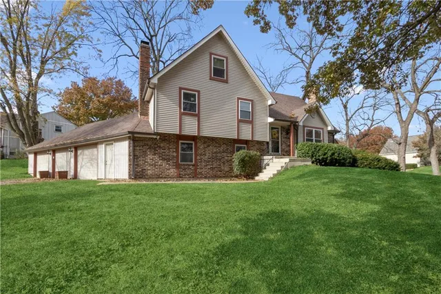 $425,000 | 14406 West 65th Terrace, Shawnee, KS 66216