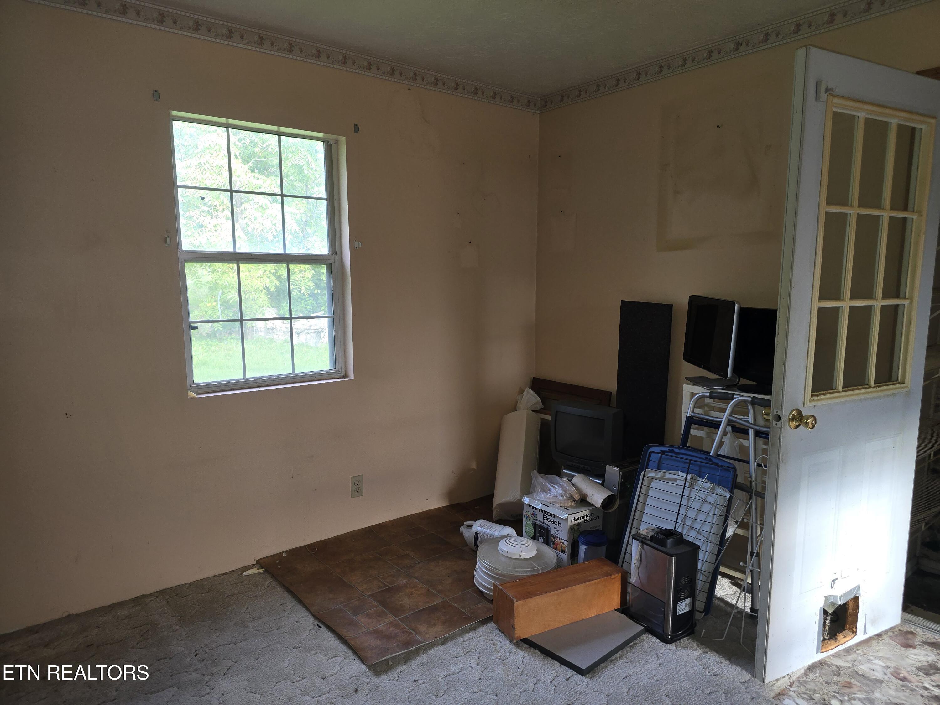 404 Cedar Fork Road Tazewell, TN 37879 - Photo 17 of 24 20250805_191511